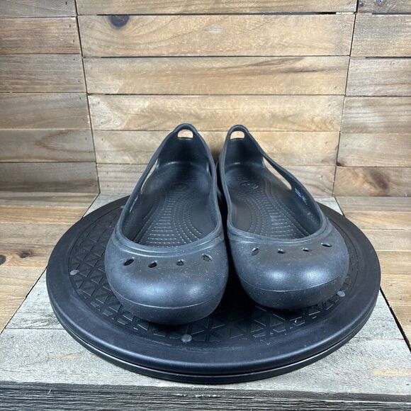 Crocs Kadee Flats Womens Sz 9 Black Slip On Slip Resistant Sandals Cutout - Picture 2 of 9